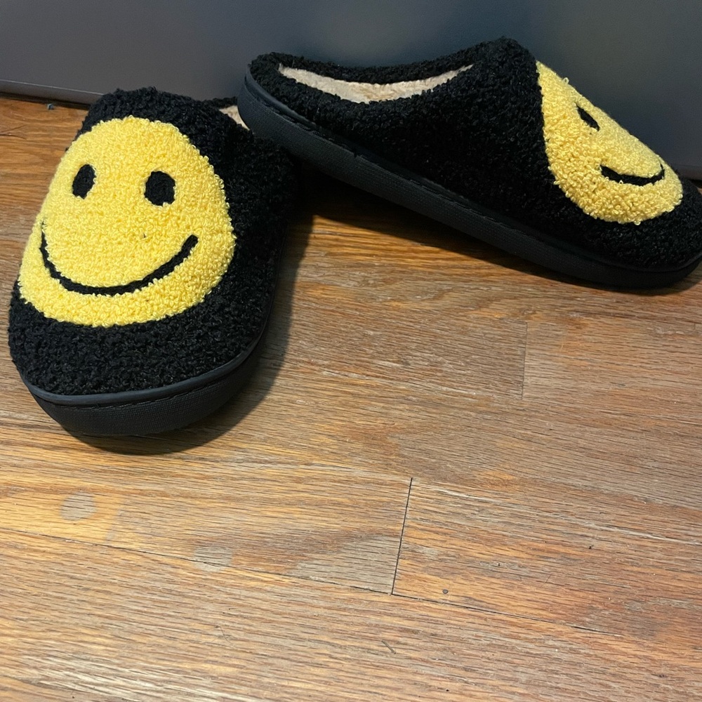 Viral tiktok slippers